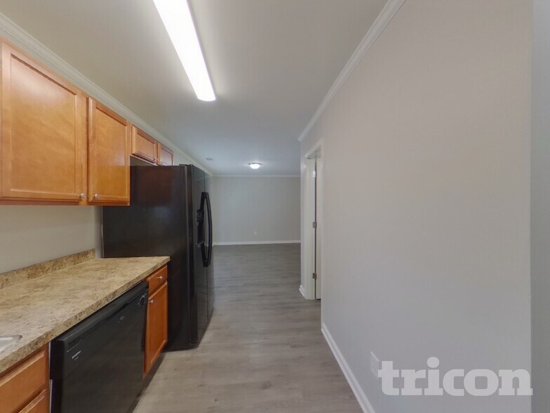 Building Photo - 153 Chesterbrook Ln