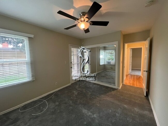 Building Photo - ***$500.00 OFF on 1st Month.   ***  3BR 1....