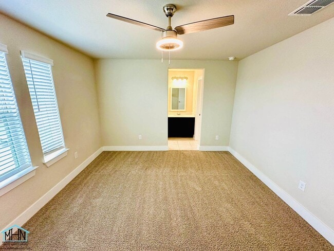 Building Photo - Welcome Home to Modern Elegance in Copper Branch!