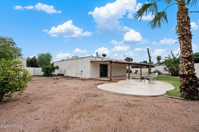 Building Photo - 5520 N 77th Pl