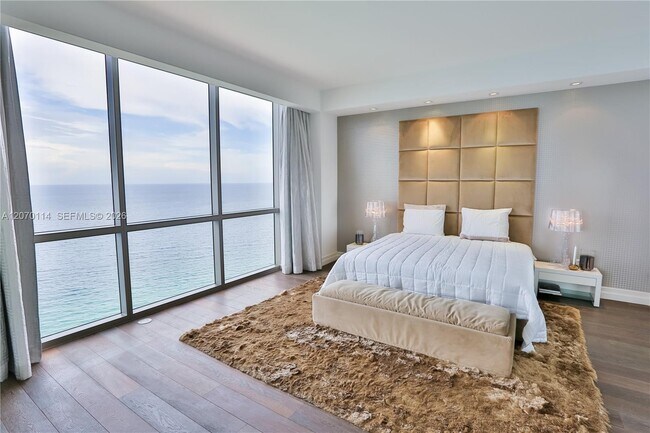 Building Photo - 17749 Collins Ave