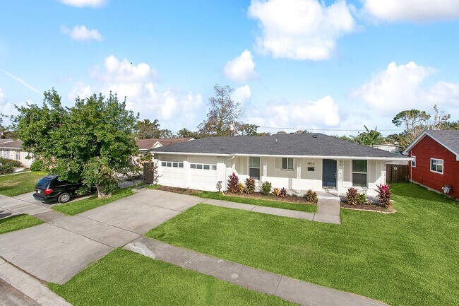 Primary Photo - 1/2 OFF March Rent! Metairie 4 Bedroom plu...