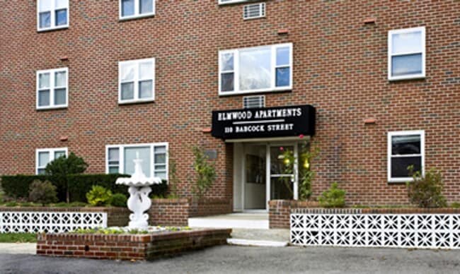 Building Photo - Coolidge Corner 2 Bed Available Now