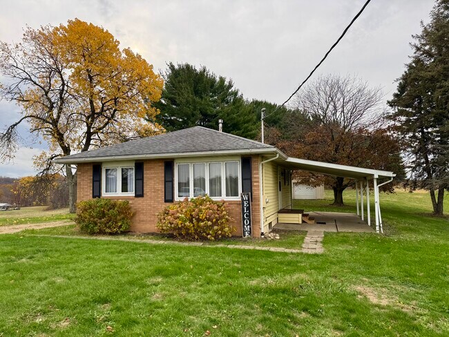 Primary Photo - 4370 Seeman St SW