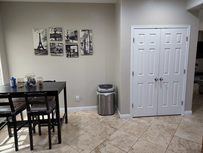 Building Photo - 3091 Tara Murphy Dr