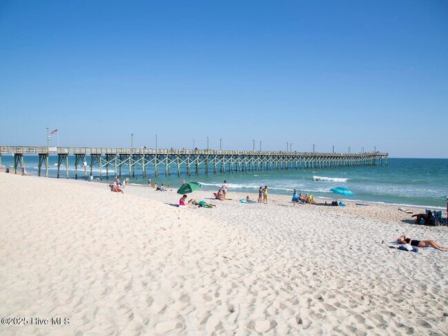 Building Photo - 103 S Grassland Rd