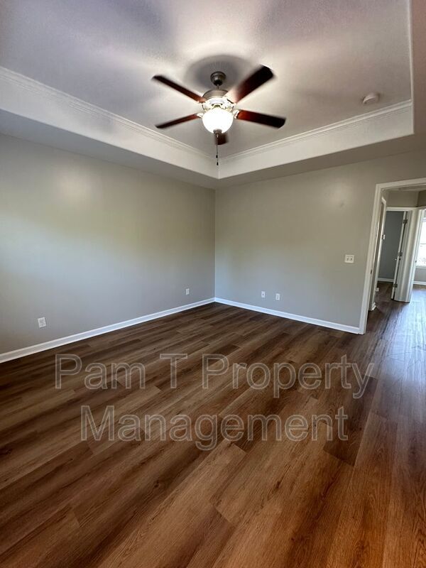 Building Photo - 106 Sonata Cir