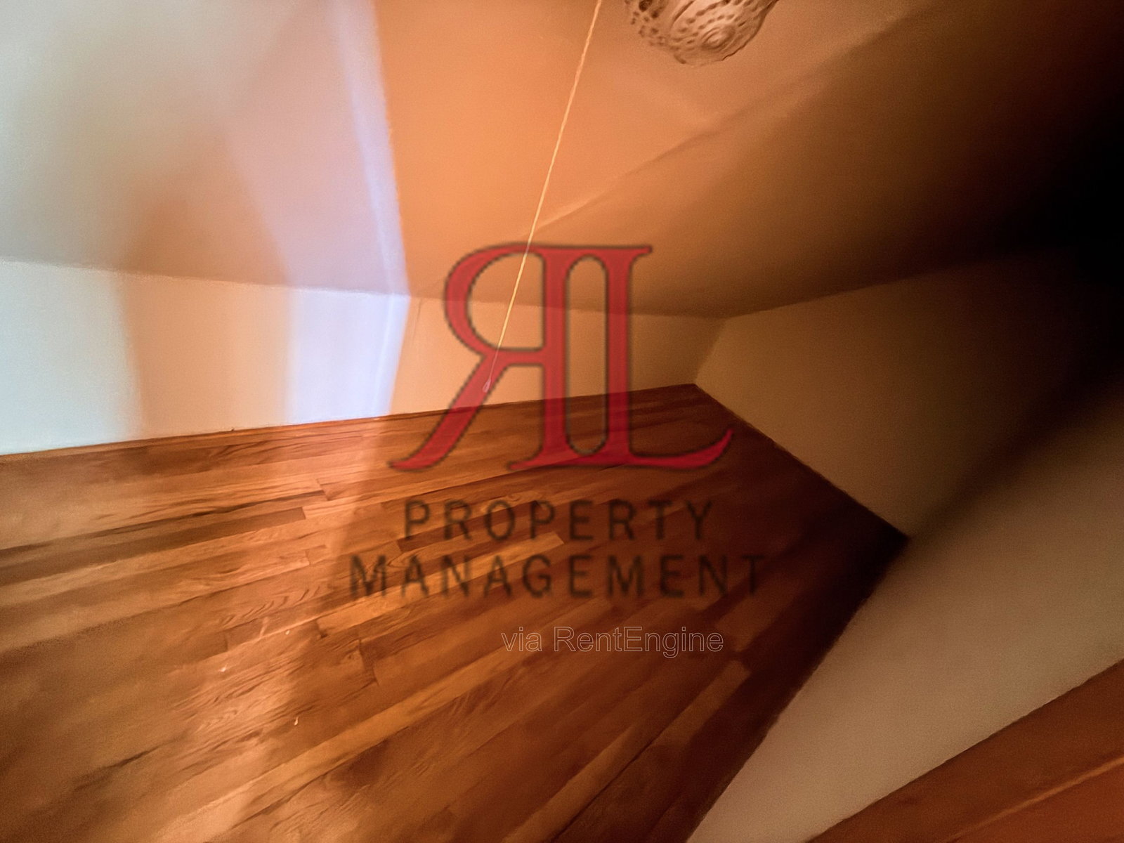 Building Photo - 1011 Mohican Ave