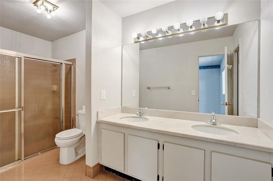 Building Photo - 8511 NW 54th St