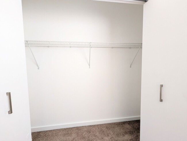 Building Photo - Gorgeous 2BR/2.5BA Townhouse in Gated Community – Lauderhill