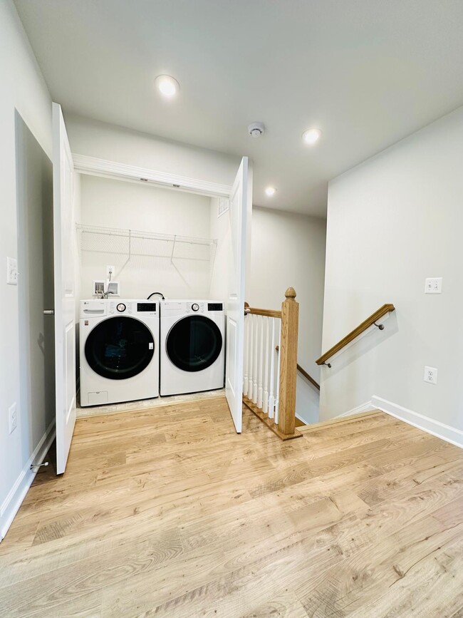 Building Photo - 3223 Horizon Rd