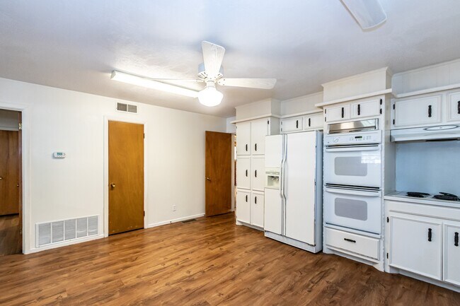 Building Photo - 3801 26th St