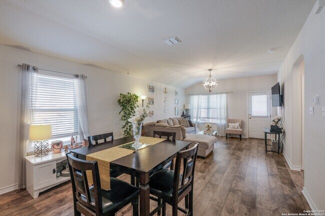 Building Photo - 13129 Needle Grass