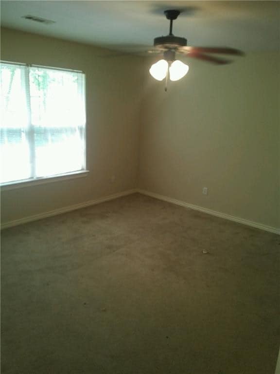 Building Photo - 261 Graystone Cir