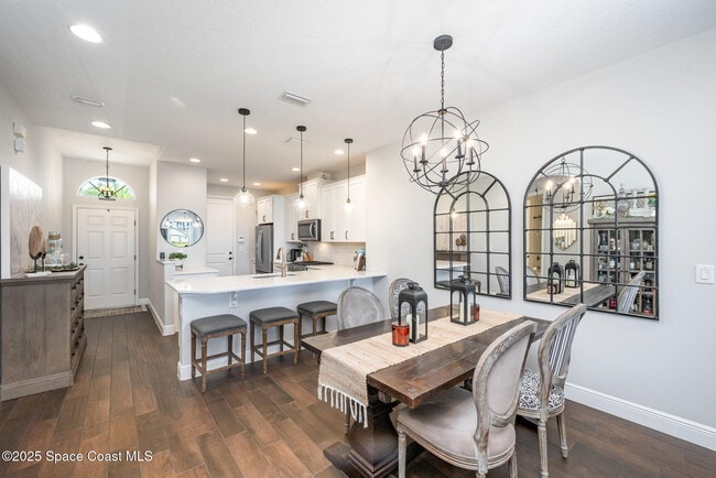 Building Photo - 7785 Wyndham Dr