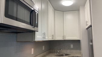 Building Photo - 75 Westland Ave