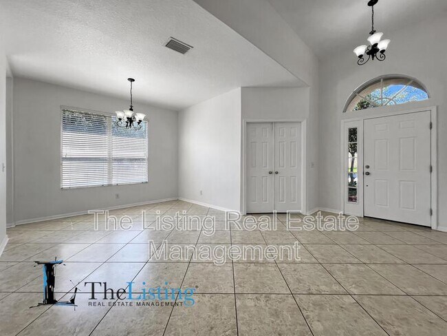 Building Photo - 8814 Sandy Plains Dr
