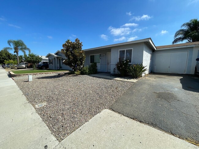 Primary Photo - 2BR/1BA Duplex in Oceanside! Pet Friendly!...