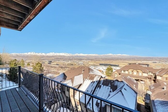 Building Photo - MILLION DOLLAR VIEWS OF SALT LAKE VALLEY W...