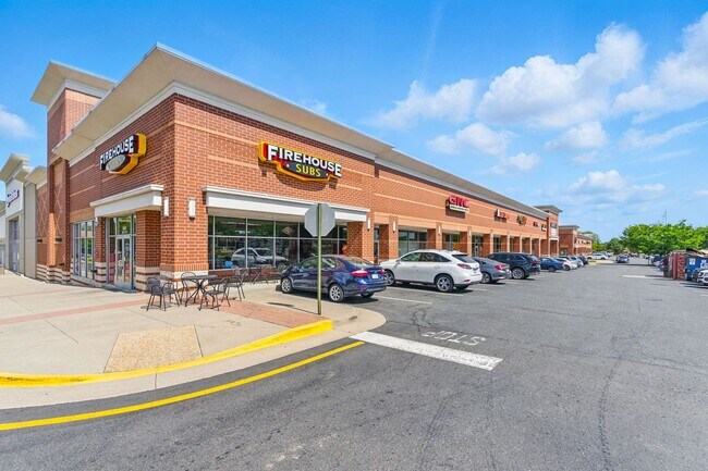 Building Photo - 505 Knollwood Ct