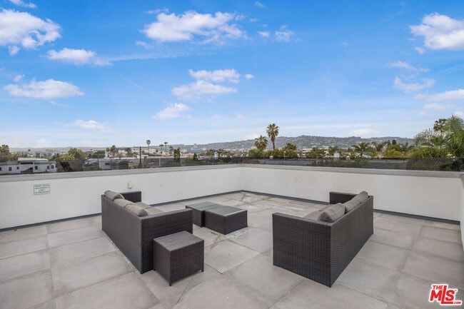 Building Photo - 6379 Colgate Ave