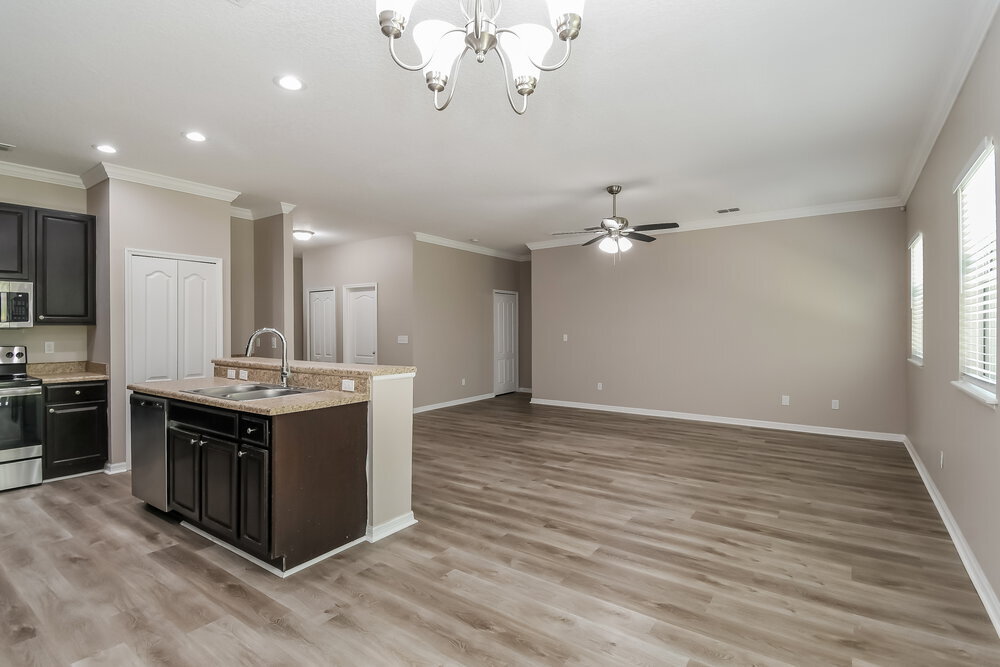 Building Photo - 9325 Aplomado Circle