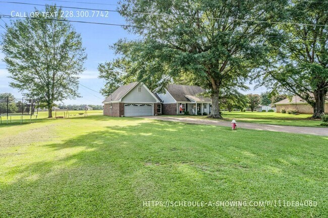 Building Photo - 108 Countryside Ln