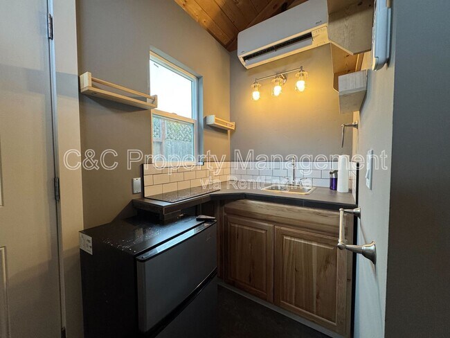 Building Photo - 7780 Montero Dr