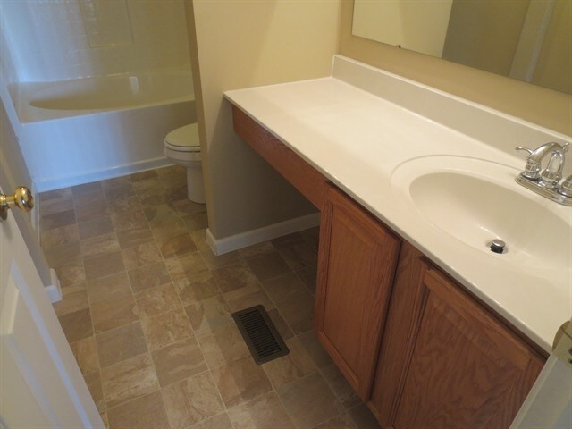 Building Photo - 5248 Gobel Dr