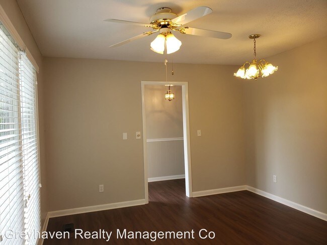 Building Photo - 3 br, 2.5 bath House - 4461 Suhrie Rd