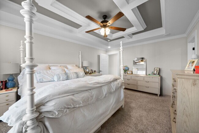 Building Photo - 331 Bluebriar Trace