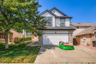 Building Photo - Beautiful remodel with gorgeous back yard ...