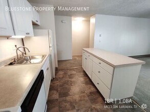 Building Photo - 4611 SW Luradel St