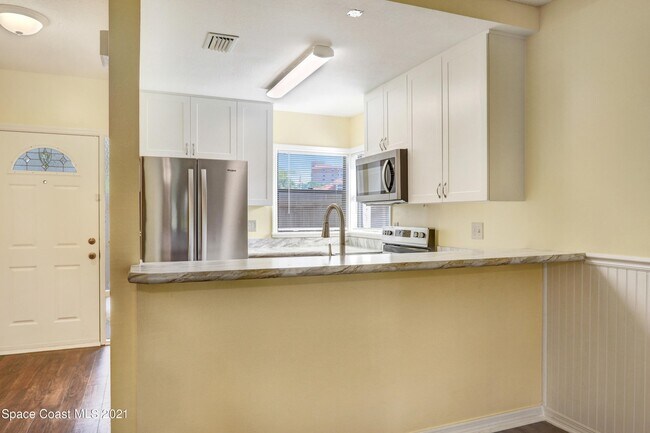 Building Photo - 3451 S Washington Ave