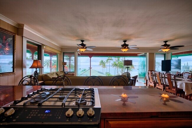 Building Photo - 16 Kuikahi St