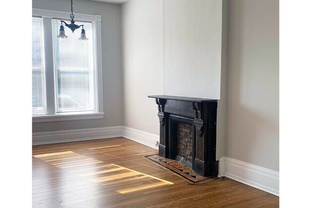 Building Photo - 2215 Ohio Ave