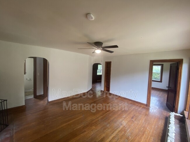 Building Photo - 25345 U.S. Rte 1