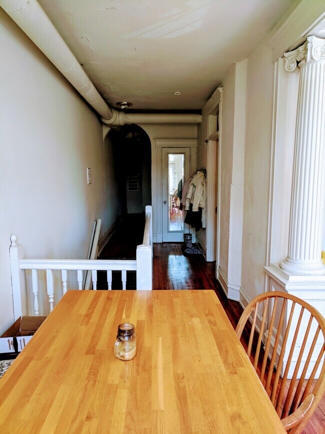 Building Photo - 1612 Floyd Ave