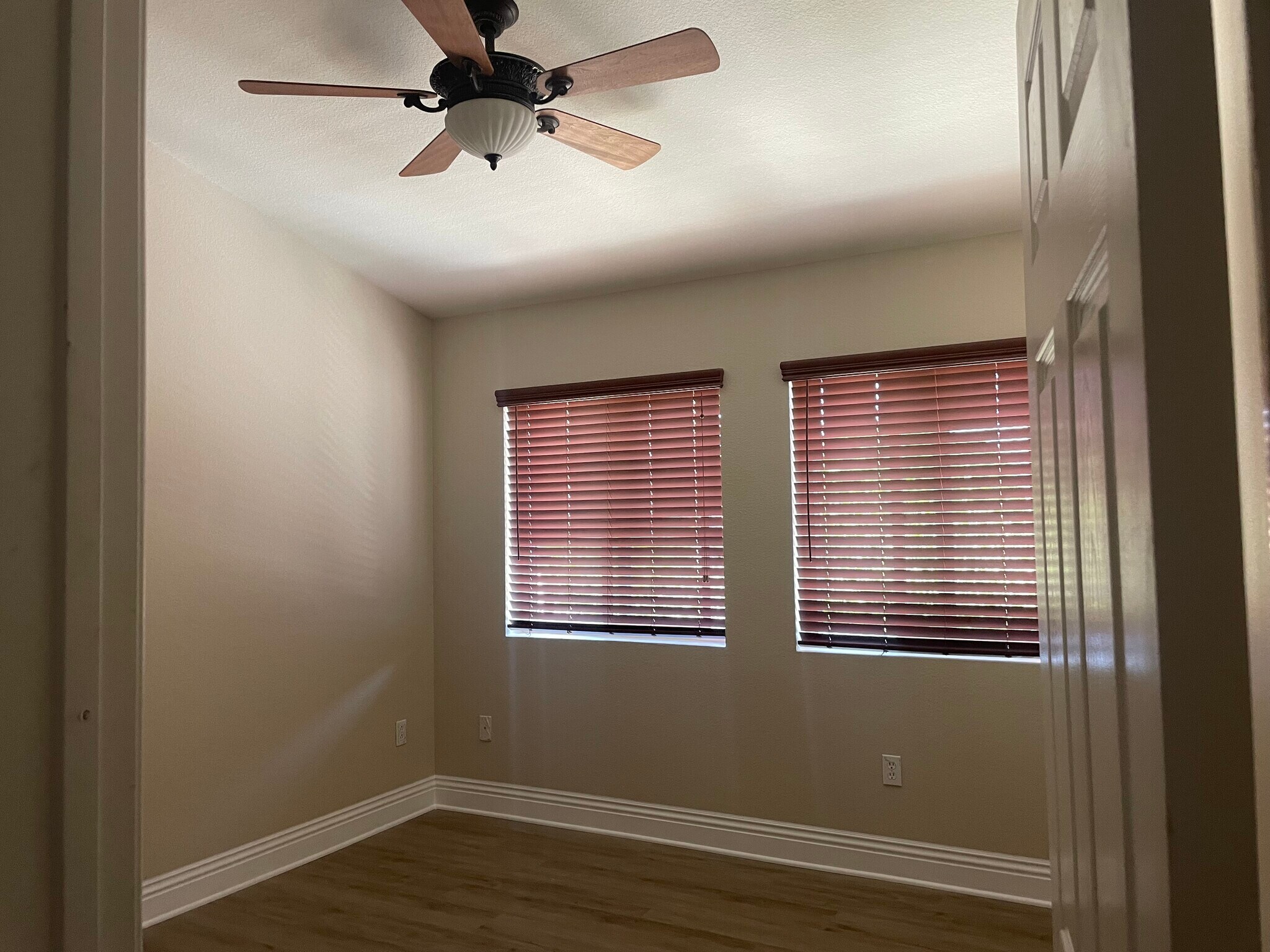 Building Photo - 3969 Nobel Dr