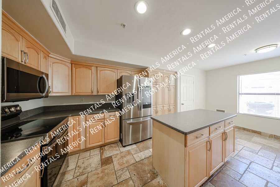 Building Photo - 12704 N 89th Pl