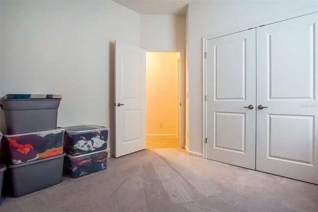 Building Photo - 1241 Hendon Lp