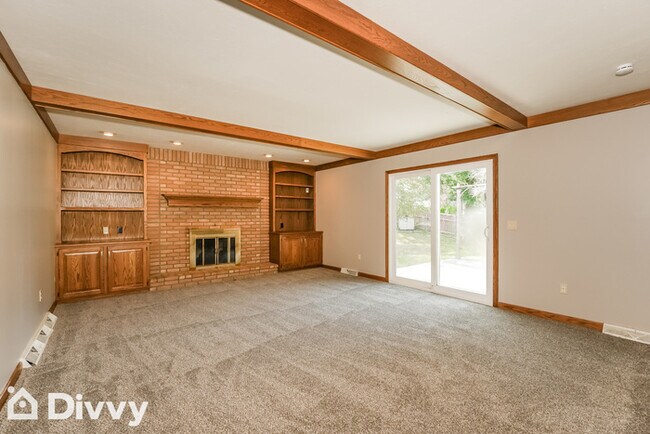 Building Photo - 6817 Salerno St NW