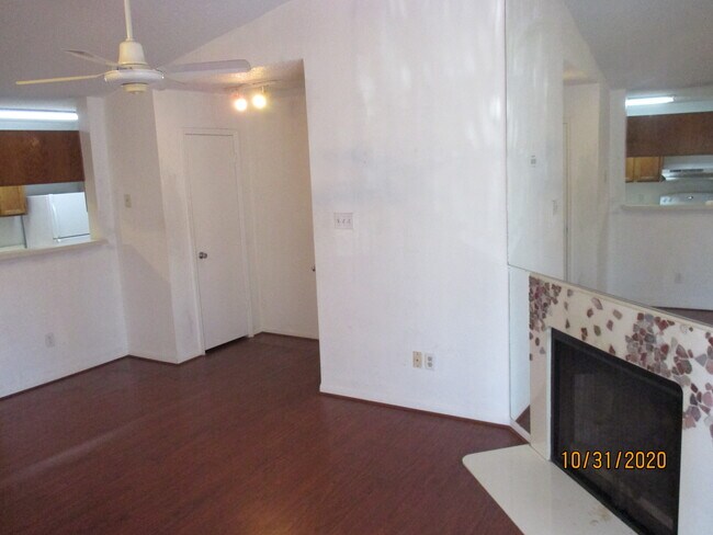 Building Photo - 2121 Hepburn St