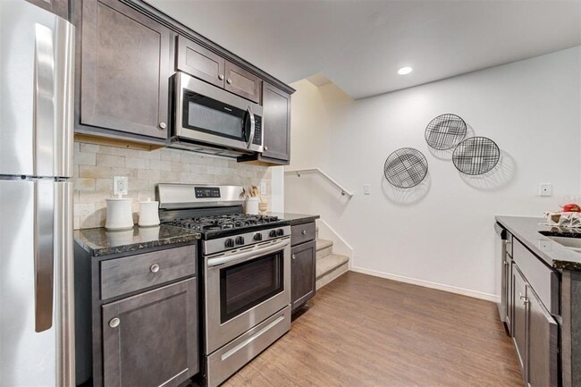 Building Photo - 2172 Buena Vida Ln