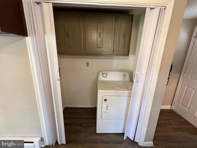 Building Photo - 703 Brynwood Bogs Dr