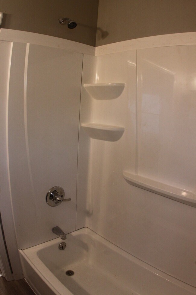 Building Photo - 62 Amherst St