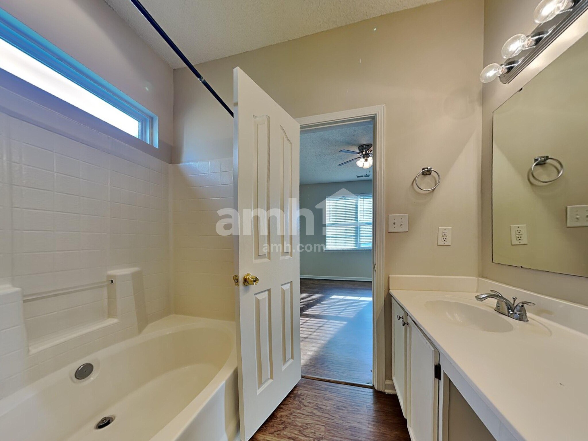 Building Photo - 6829 Ayrshire Glen Pl