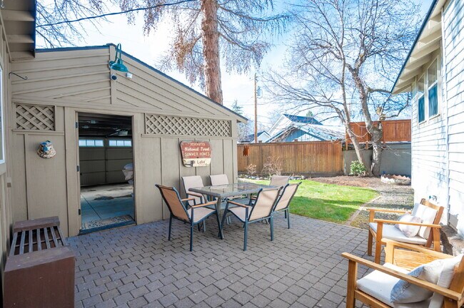 Building Photo - Rare Character Craftsman Bungalow in The H...