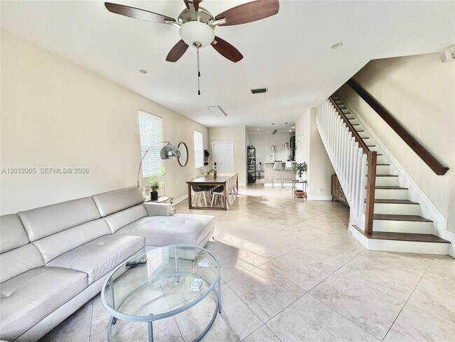 Building Photo - 2176 Salerno Cir