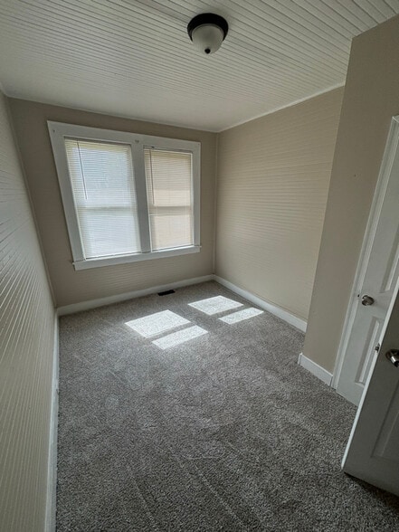 Building Photo - 1566 Lafayette Blvd NW